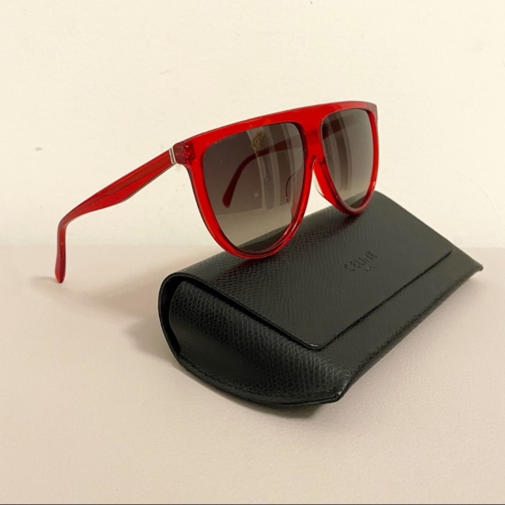 Celine authentic sunglasses Color red with cloth cleaner and case